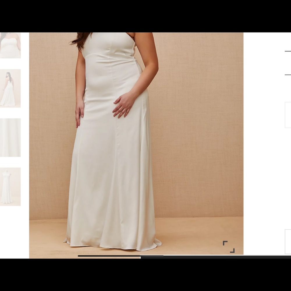 A NWT BEAUTIFUL IVORY SATIN STRAPLESS SWEETHEART FIT & FLARE DRESS/Padded cups